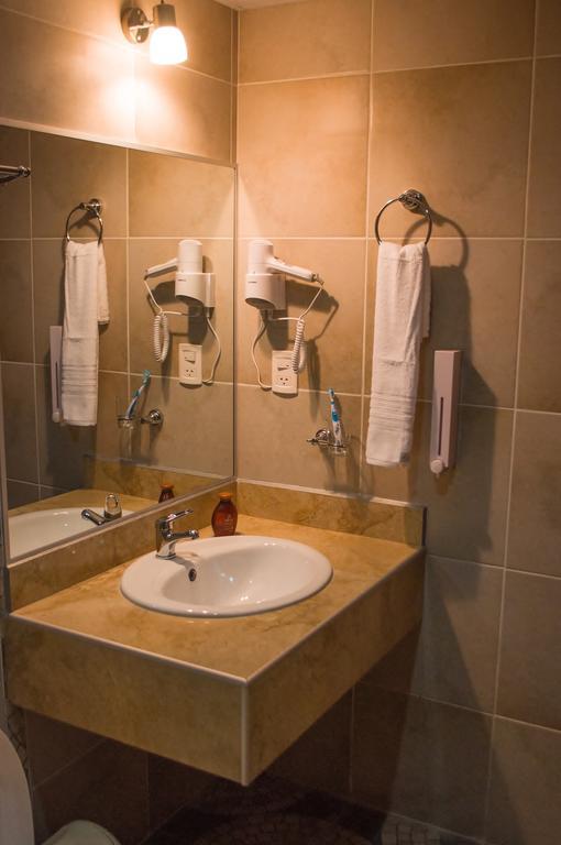 Hotel Mitru - Tarija Bilik gambar